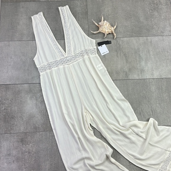 🔆O’NEILL🔆 SANDE JUMPSUIT COVER UP ROMPER BEAUTIFUL COMFY - Picture 2 of 16